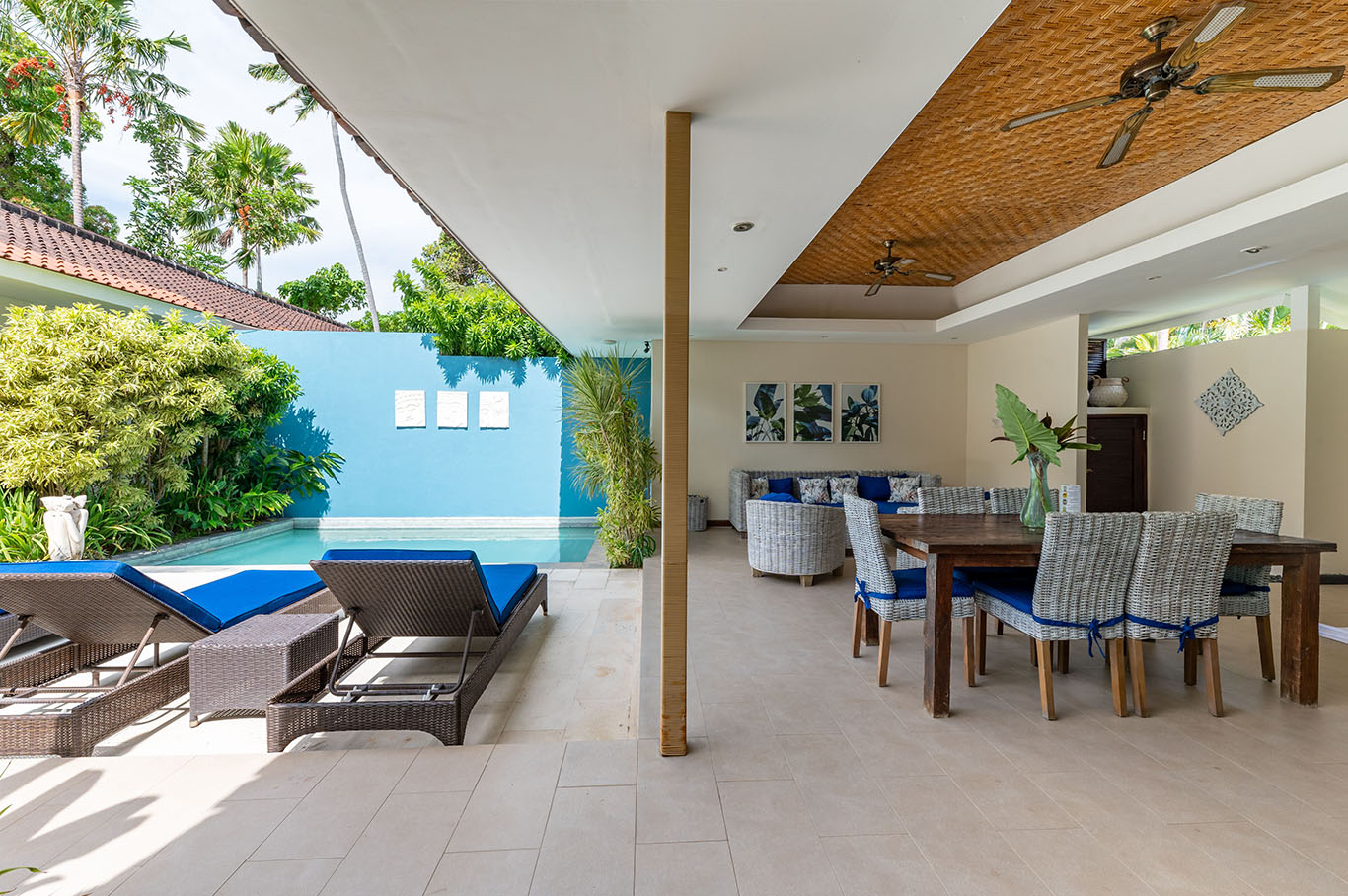 deluxe 2 bedroom pool villa seminyak