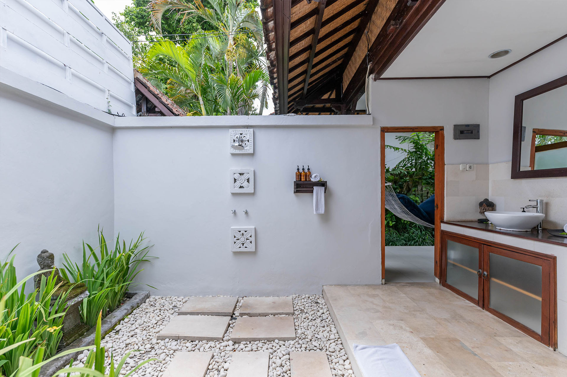 2 bedroom villa seminyak bali