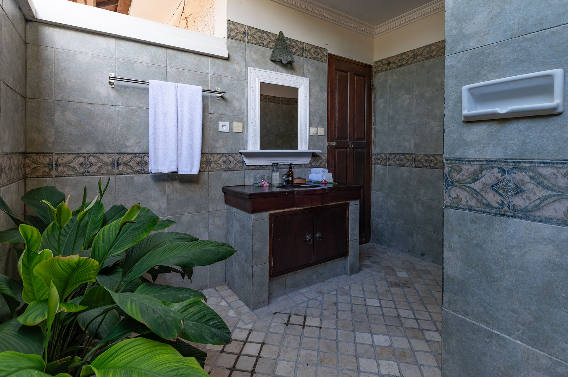 four bedroom villa seminyak