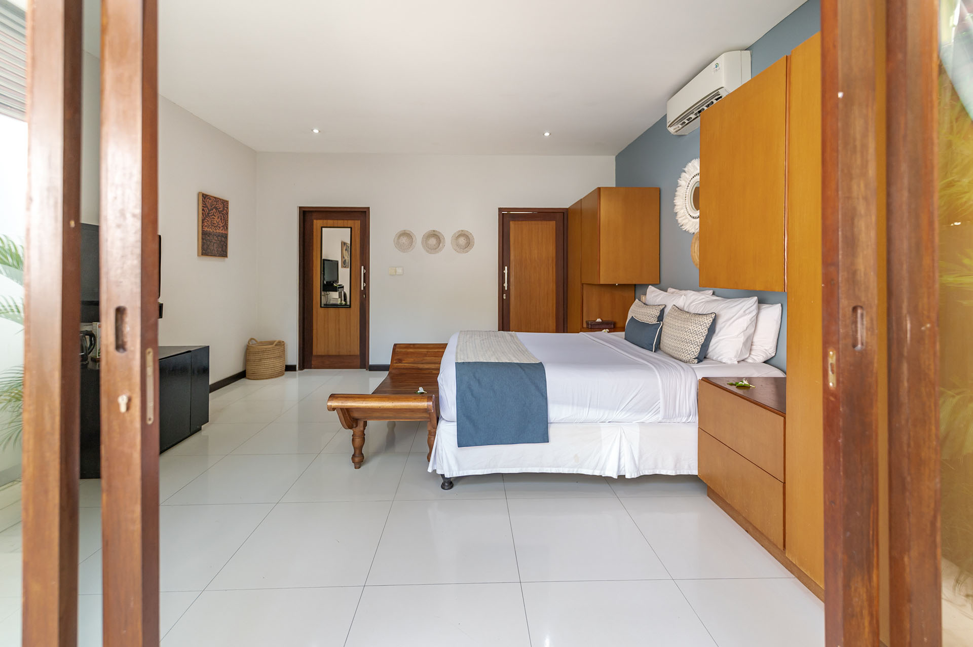 Studio Room C2